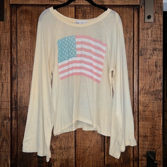 Wildfox Patriotic American L/S Bell Sleeve Tee in Cream Off-White Size Medium - Picture 2 of 4
